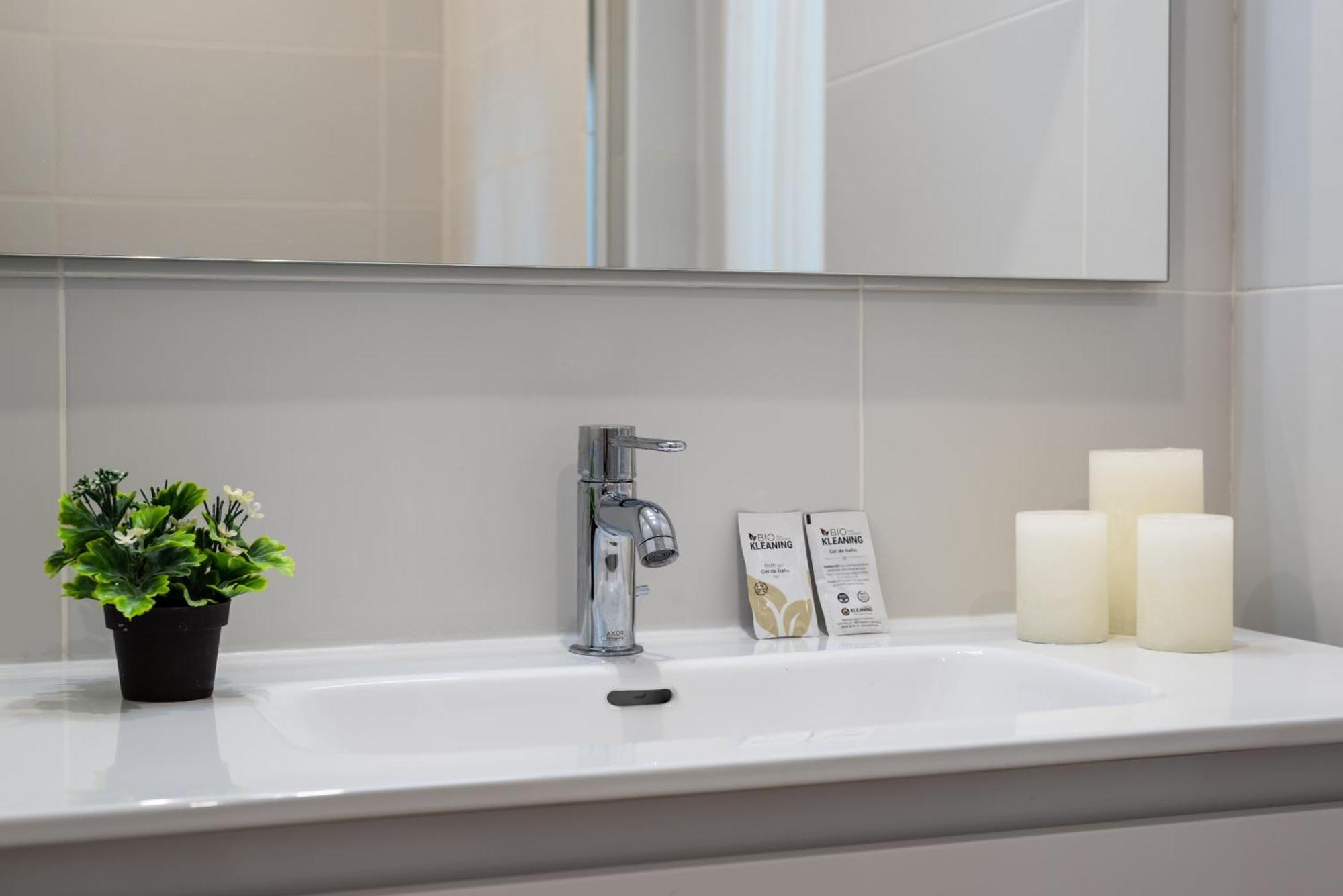 Moderno Apartamento L Marbellac Extérieur photo